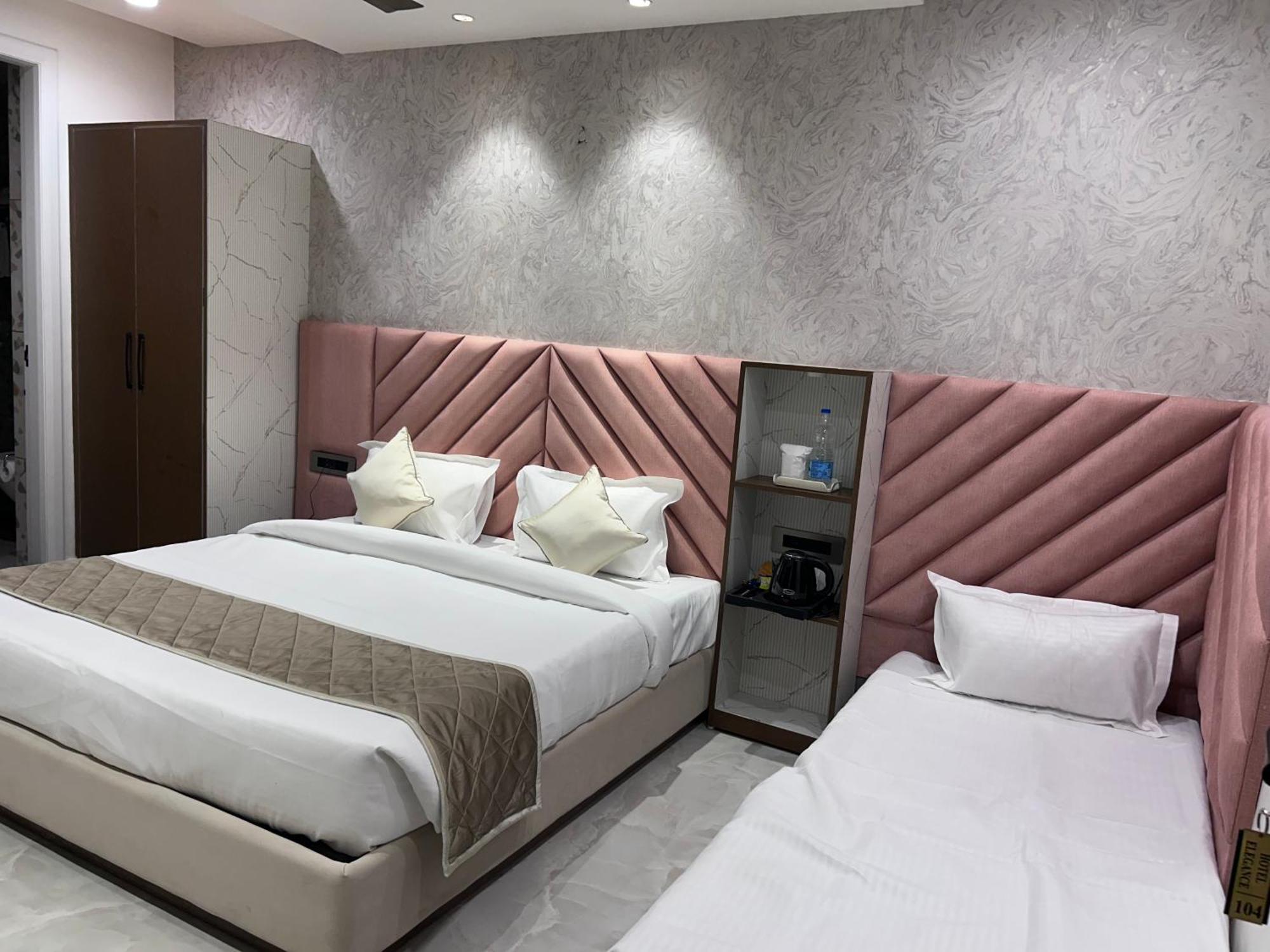 Elegance 5 Min Walk From Golden Temple Hotel Amritsar