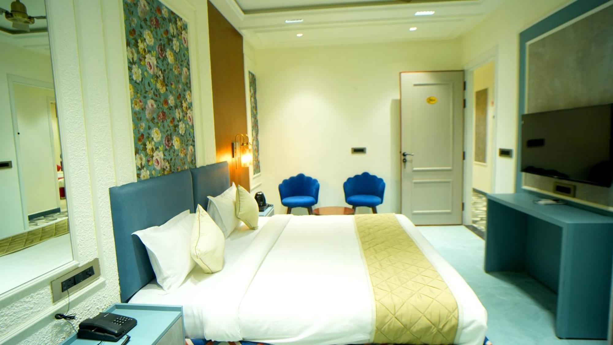 Elegance 5 Min Walk From Golden Temple Hotel
